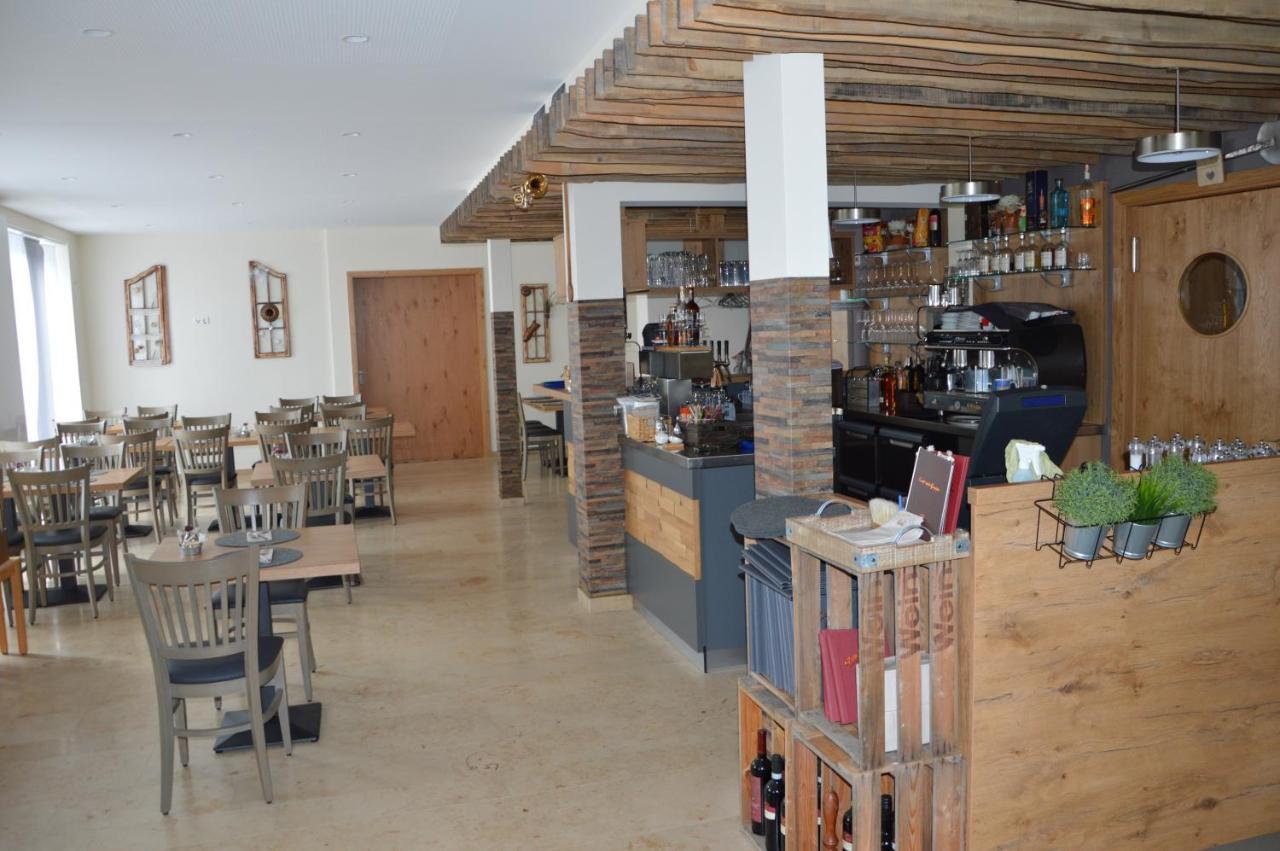 Romagna Mia - Hotel Ristorante Pizzeria Nersingen Buitenkant foto